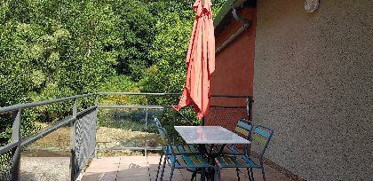 Terrasse extérieure, Le moulin du Bousquet