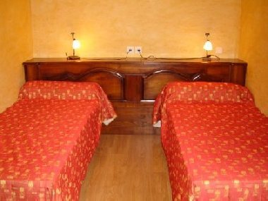 Monique SAVIGNAC, CléVacances Aveyron