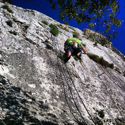 Escalade Découverte en falaise, Mélanie et Guillaume Millau Sport Nature
