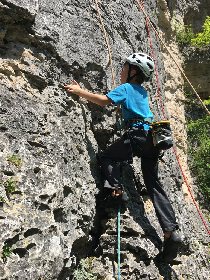 Escalade Découverte en falaise, Mélanie et Guillaume Millau Sport Nature