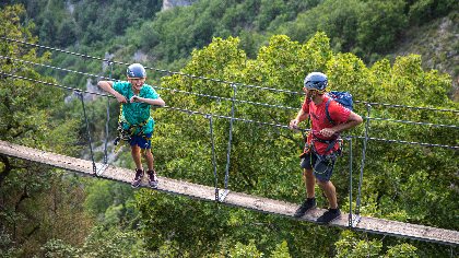 Via Ferrata ludique decouverte, millau activites nature