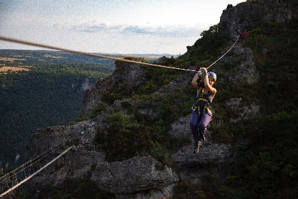 Via Ferrata tyrolienne, Mélanie et Guillaume Millau activites nature