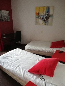 CHAMBRE TWIN L3E GRAND GITE DESTINATION AUBRAC, 