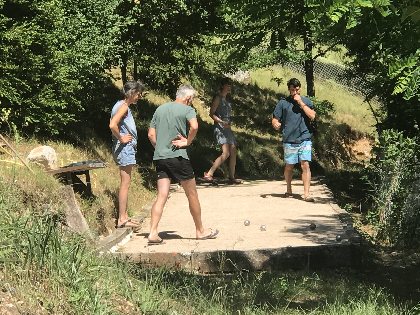 Le terrain de pétanque, Les Chambres de la Dourbie