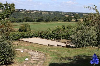Boulodrome et sa vue, Ô Cèdre Bleu