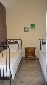 Chambre avec 2 lits 90x200, 