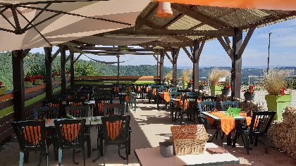 Restaurant Chez Champagne, Restaurant Chez Champagne