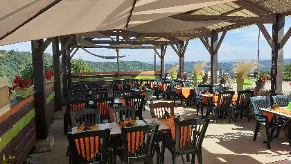 Restaurant Chez Champagne, Restaurant Chez Champagne