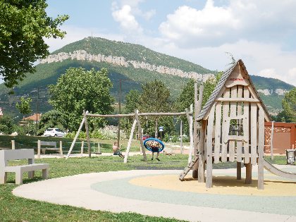 Aire de pique-nique de Gourg de Bades, OFFICE DE TOURISME DE MILLAU