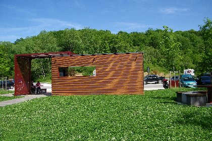 Aire de pique-nique du Belvédère de Sarrans, S. Marty