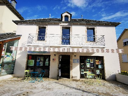 Salle de réunion à Villefranche de Panat - Mairie, OFFICE DE TOURISME DE PARELOUP LEVEZOU