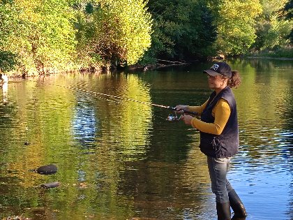 Pêche sur les berges du Dourdou, OFFICE DE TOURISME DU PAYS DE ROQUEFORT ET DU ST-AFFRICAIN