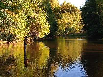 Pêche sur les berges du Dourdou, OFFICE DE TOURISME DU PAYS DE ROQUEFORT ET DU ST-AFFRICAIN