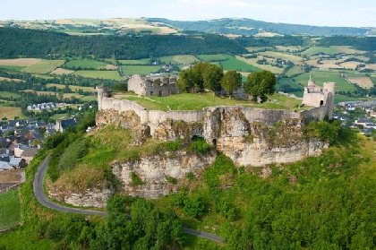 Visite guidée de la cité et du château de Sévérac (groupes) , Office de Tourisme des Causses à l'Aubrac