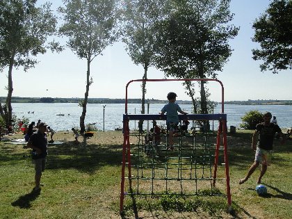 Aire de pique-nique (Vernhes I), OFFICE DE TOURISME DE PARELOUP LEVEZOU