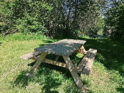 Aire de pique-nique à Coussergues, Office de Tourisme des Causses à l'Aubrac