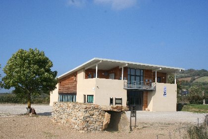 Aire de Pique-nique - Maison des Dolmens à Buzeins , Office de Tourisme des Causses à l'Aubrac