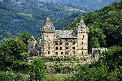 Le château de Messilhac, OFFICE DE TOURISME DU CANTON DE MUR DE BARREZ