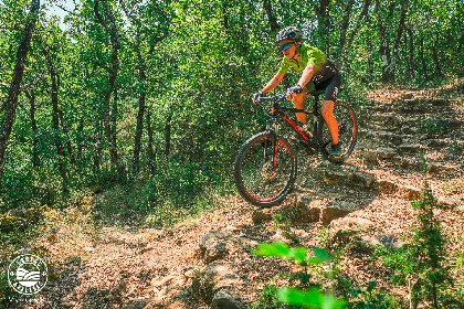 Circuit VTT Les fours à chaux, Virginie Govignon - OFFICE DE TOURISME LARZAC VALLEES