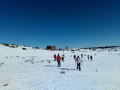 MILLEFEUILLES - Accompagnement randonnées et organisation de séjours, Office de Tourisme Rougier d'Aveyron Sud