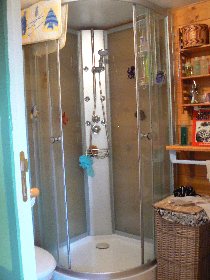 Le Petit Chalet, Le Petit Chalet