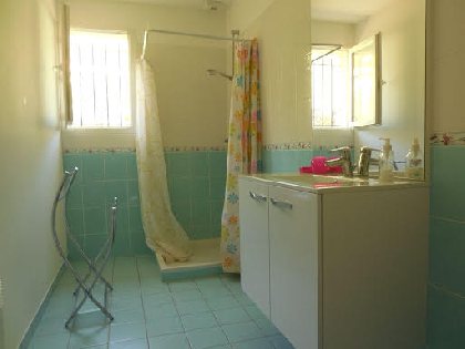 La salle d'eau, La jolie maison en Aveyron