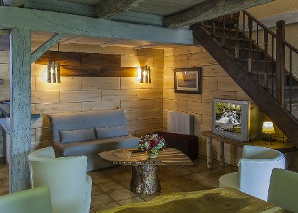 Gîte Le Puech du Serre - La Maison, Office de Tourisme en Aubrac