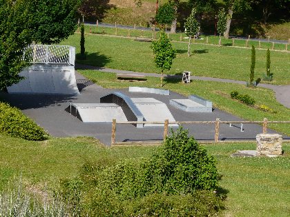 La Plaine des sports à Réquista, OFFICE DE TOURISME DU REQUISTANAIS