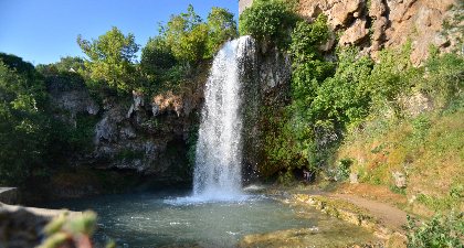 Séjours bien-être à la Source du Vallon , Caroline Angélard: La Source du Vallon