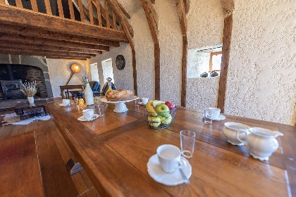 Table de campagne, propriétaires