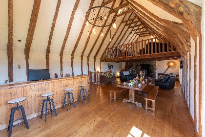 Grande pièce à vivre, propriétaires