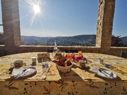 Gites et Chambres du Sénéchal : Chambre Les Pénitents, OT Villefranche-Najac