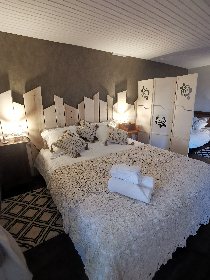 Chambre d'hôtes suite Achillée, La Grange ô tisanes Conques