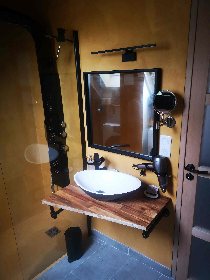 Le Buron des loups, Patrick et Anne Flauder