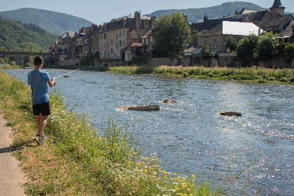 Le Lot à Saint Geniez d'Olt , Fédération de pêche de l'Aveyron