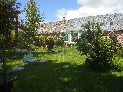 Gîte Les Mazes - Pierre et Thérèse Brousse, Office de Tourisme des Causses à l'Aubrac