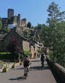 Circuit routes et chemins autour de Belcastel, OFFICE DE TOURISME DU PAYS RIGNACOIS