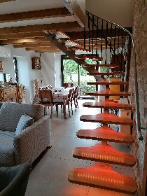 Acces 1er Etage, Magaly Bruel