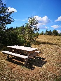 Aire de pique-nique de Roquesaltes, OFFICE DE TOURISME DE MILLAU