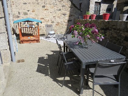 COUR ATTENANTE , Mathieu Prat