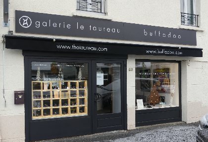 Galerie du Taureau - Boutique du Buffadoo, Office de Tourisme en Aubrac