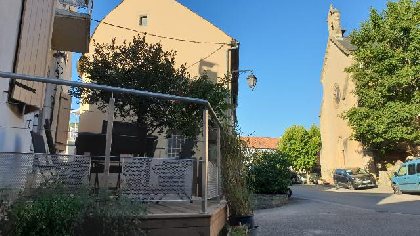 Chez Elie, Chez Elie