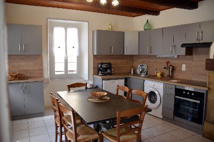 Chez Elie, Chez Elie