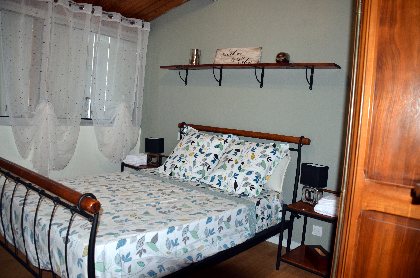 Chez Elie, Chez Elie