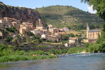 Chez Elie, Chez Elie