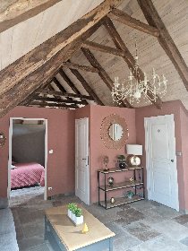 La Grange des oiseaux, Mme Combres - La Grange