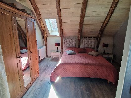 La Grange des oiseaux, Mme Combres - La Grange