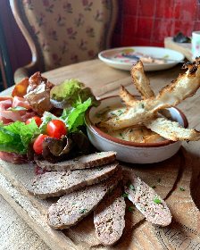 Planche charcuterie, Relais Millau Larzac