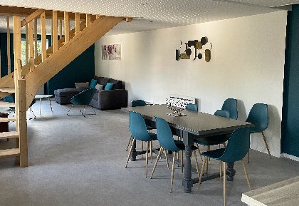 Loge d'Evelyne, Loge d'Evelyne