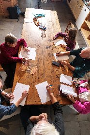 Les Etablies, Les Etablies